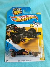 2012 Hot Wheels 2011 INDYCAR OVAL COURSE RACE CAR Black 42/247 GREAT CARD Models