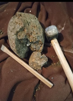 Rich PGM, Gold, Nickle Hydrothermal Pyrrhotite Ore 75 to 90 % Magma Sulfide.