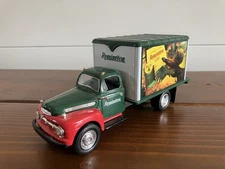 REMINGTON WILD TURKEY 1951 FORD BOX TRUCK FIRST GEAR DIECAST  1:34 scale