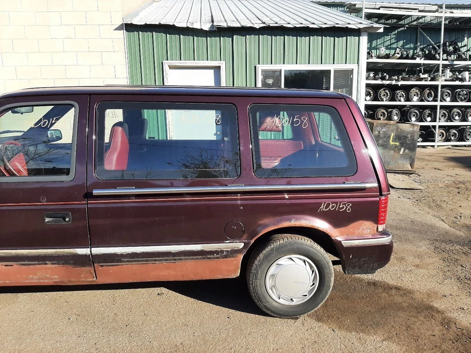 Pinça dianteira direita passageiro 4" parafuso círculo 100mm compatível com 91-95 CARAVAN 1069769 - Imagem 4 de 4