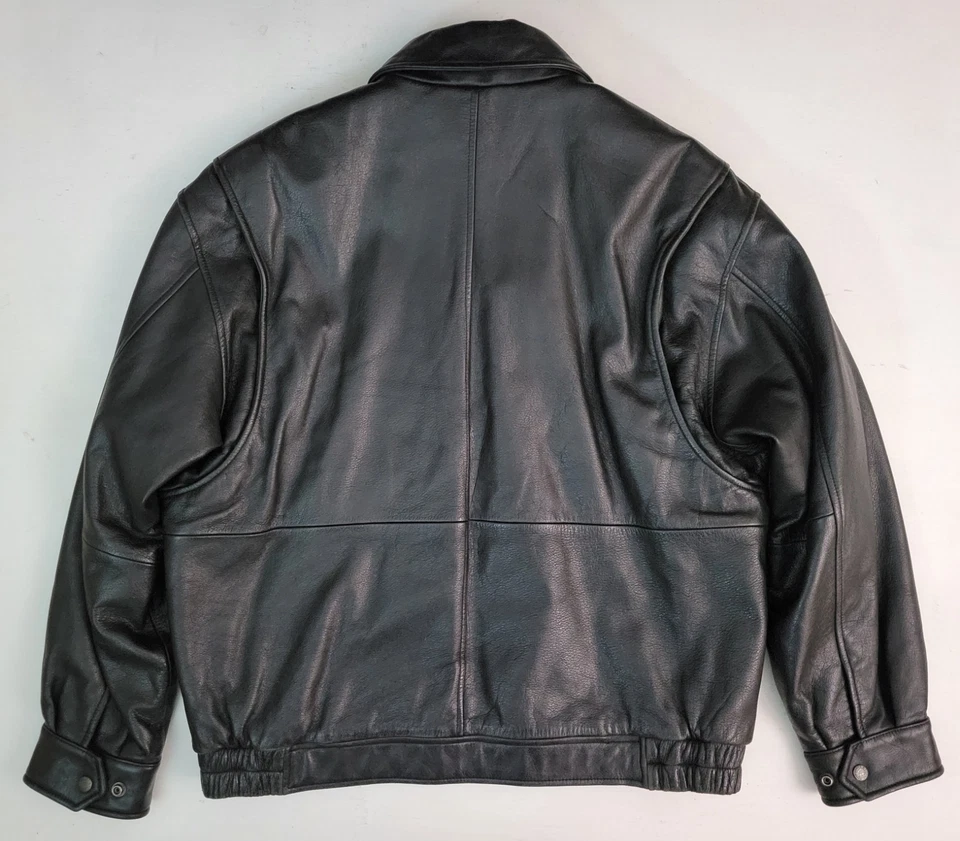 Roundtree & Yorke Black Leather Moto Bomber Full Zip Jacket Men's Large - Image 2 of 4