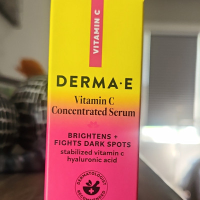 Derma E Vitamin C Concentrated Face Serum w/ Hyaluronic Acid Brightening