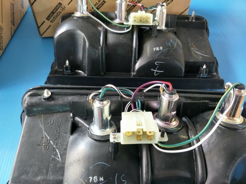 LÁMPARA TRASERA DE LOTE ANTIGUO PARA TOYOTA HILUX LN85 RN85 LN87 LN106 PASTILLA - Imagen 7 de 9