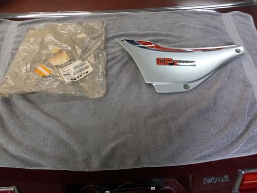 NOS Kawasaki GPZ1100 GPZ 1100 Left Side Cover 36001-5286-f2 OEM GENUINE PANEL - Picture 3 of 9