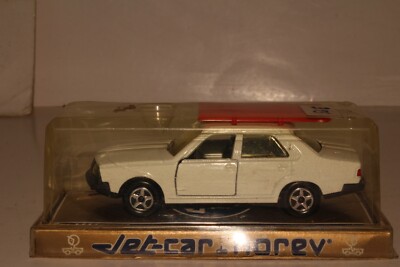 1/43 Jet-Car de Norev - made in France - Renault 18