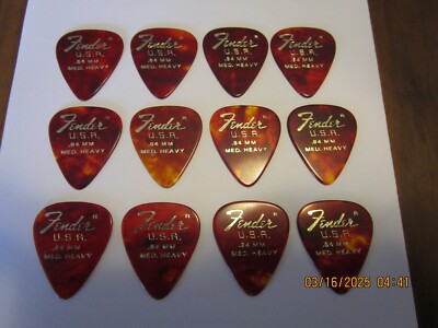 Lot of 12 NOS Vintage 70s Fender USA 351 Celluloid Guitar Picks -.84mm #1564