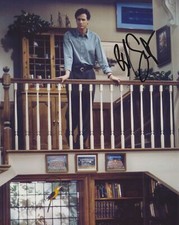 BOB SAGET SIGNED FULL HOUSE 8X10 PHOTO 12