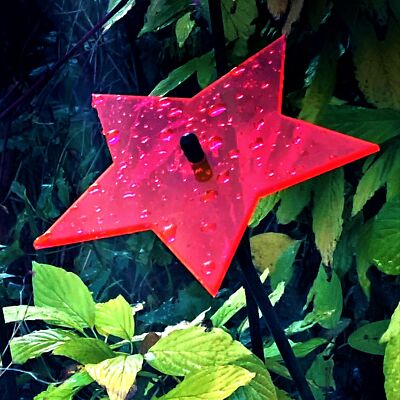 Gartendeko Ornament leuchtender Stern Pfahl modern groß Design Geschenkidee Deko