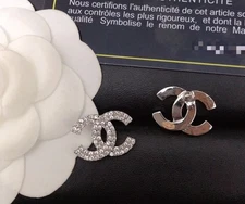 Ladies' High-Quality Zircon Earrings Birthday Gift New