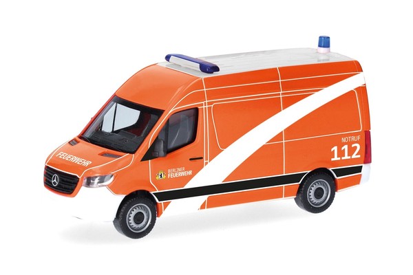 Herpa 099240 Mercedes-Benz Sprinter ´18 Kasten Hochdach Nktw Berliner Feuerwe...-image