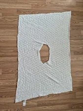 Musera Shawl-Type White Garnment