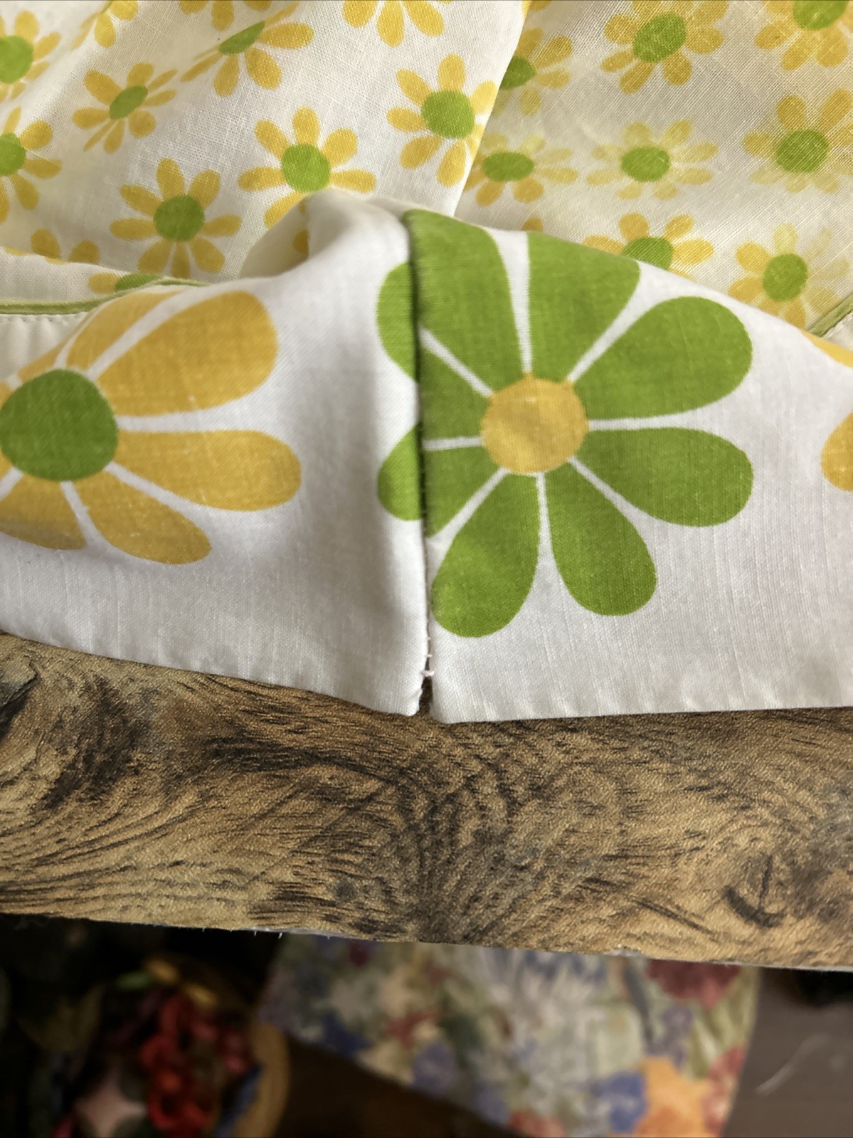 Vintage 70s Pillowcases Lady Pepperell Set 2 Yellow/Orange Green Flower Power