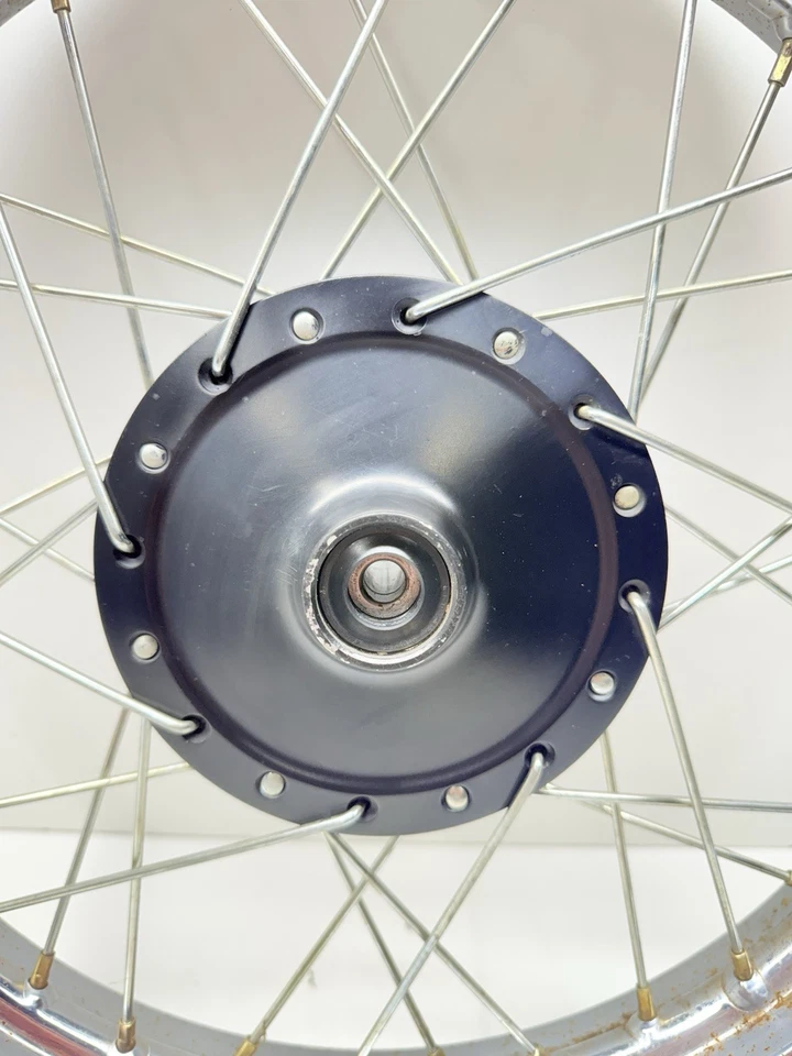 Yamaha PW 80 1995 llanta delantera buje radios neumático OEM Foto 2 de 4