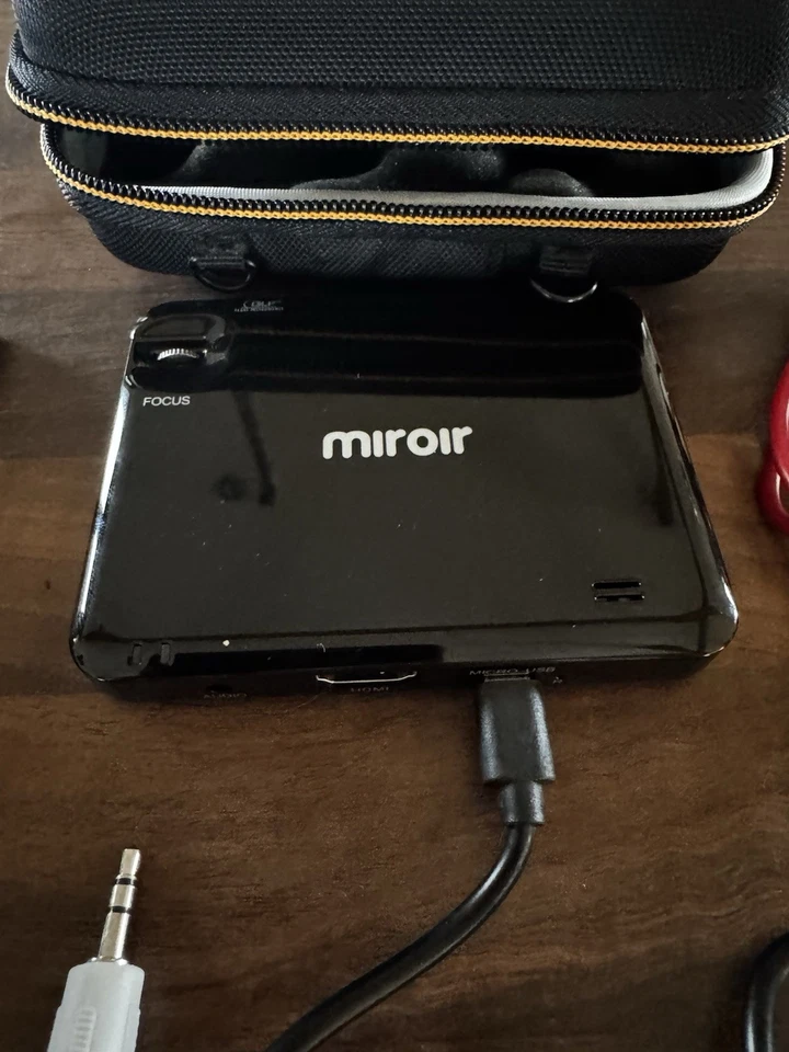 Miroir M20 Micro Pocket Projector 50" HDMI Portable DLP - Image 2 of 4