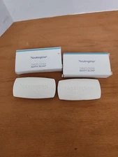 Neutrogena French Milled Bath Soap Lot of 2 each 1.25 oz Bars New Massage