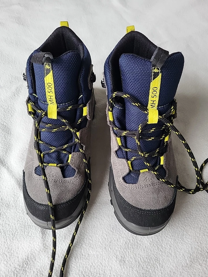 Wander-/Outdoorschuhe Kinder 35 Quechua Wasserdicht MH500