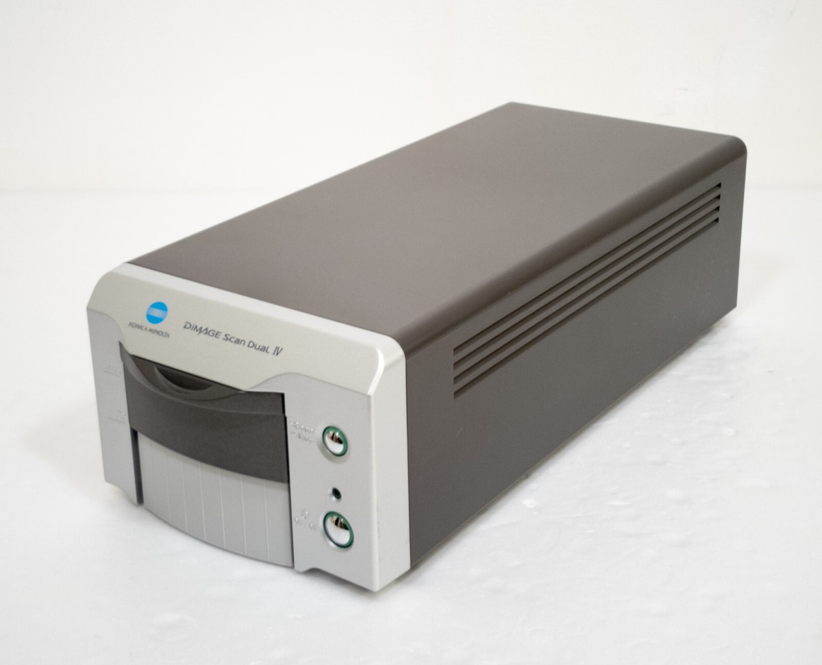 Konica Minolta Dimage Scan Dual IV * 35mm film & slide scanner Konica Minolta Dimage Scan Dual IV * 35mm film & slide scanner