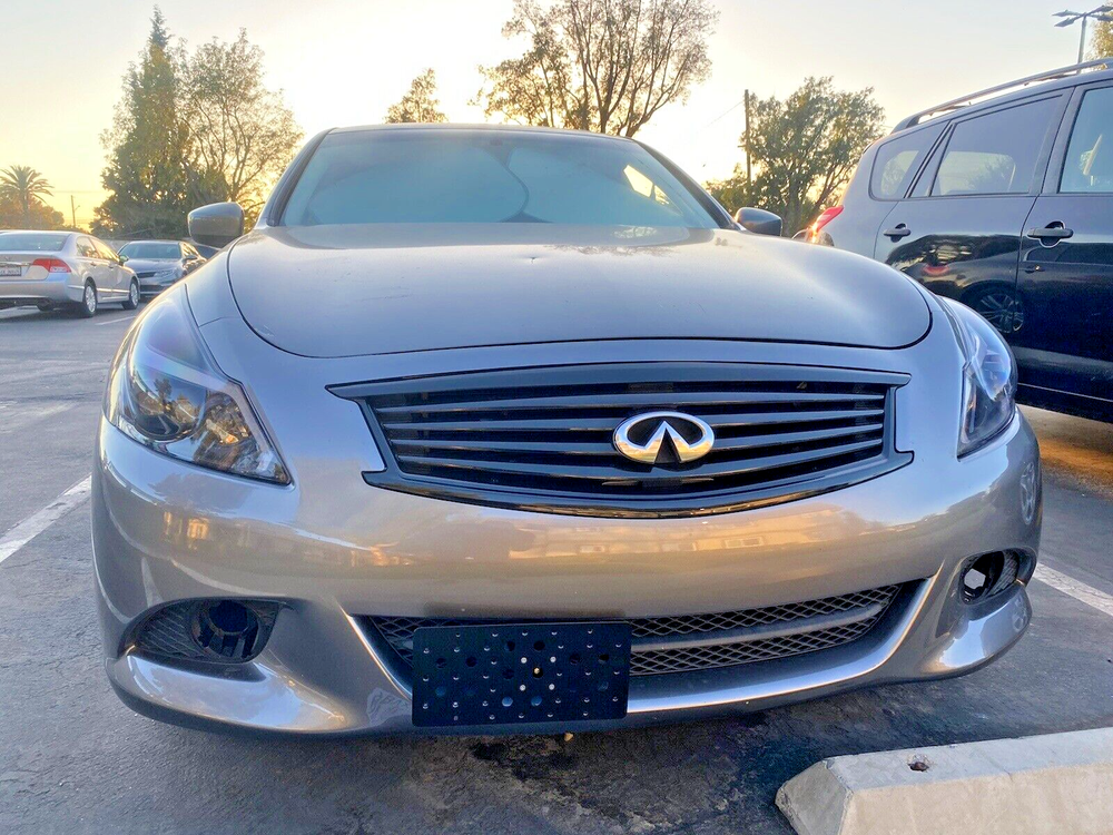 Front Bumper Tow Hook License Plate Bracket For INFINITI G37 Sedan 2009-2013 New