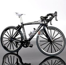 1/8th Decorative Bike for RC Crawlers Black (20x12cm) - DTSM09006A