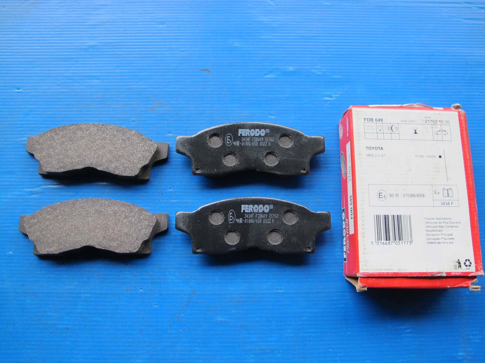 Plaquettes de freins avant Ferodo Toyota Avensis Carina MR2
