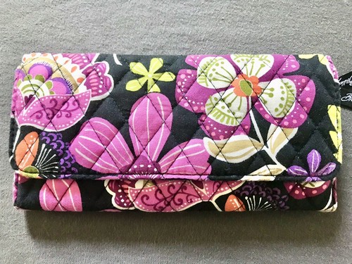 Vera Bradley Pirouette Pink Pattern Trifold Wallet HARD TO FIND ITEM - Picture 2 of 11