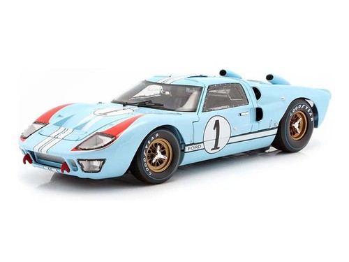 Ford GT40 MKII #1 24 Hours of Le Mans 1966 60th Anniversary 1:18 Scale Model