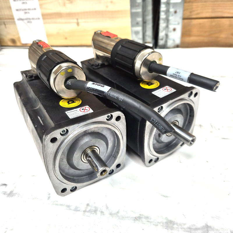 BAUMULLER DSCG 045 A65U40-5 UL 410117 DSCG045A65U40-5UL Servo Motor
