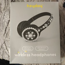 Heyday Embellishment Wireless Headphones Black With Jewels