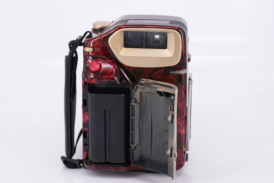 Custom Painted Sony CCD-SC7 Camcorder – Red/Gold Marble Finish – Fully Working - Image 2 of 4