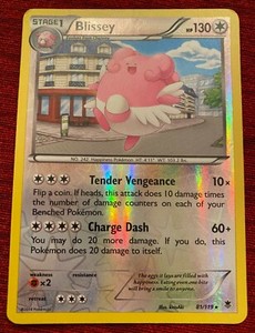 Blissey Reverse Holographic Phantom Forces 81/119 Pokemon Card in good condition