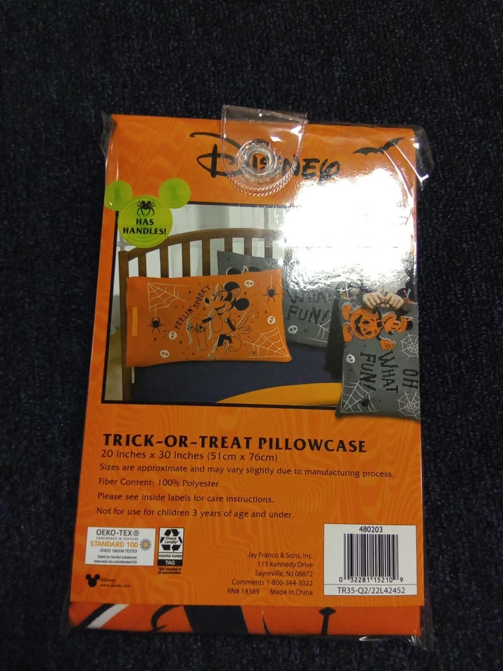 Funda de Almohada Disney Truco o Trato Naranja y Negro 20" x 30" con Asas Foto 2 de 2