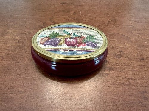 Vintage Framecraft ovale Schmuckstückbox 3"" abgeschlossen Blumen- & Obstkreuzstich lila UK - Bild 8 von 8