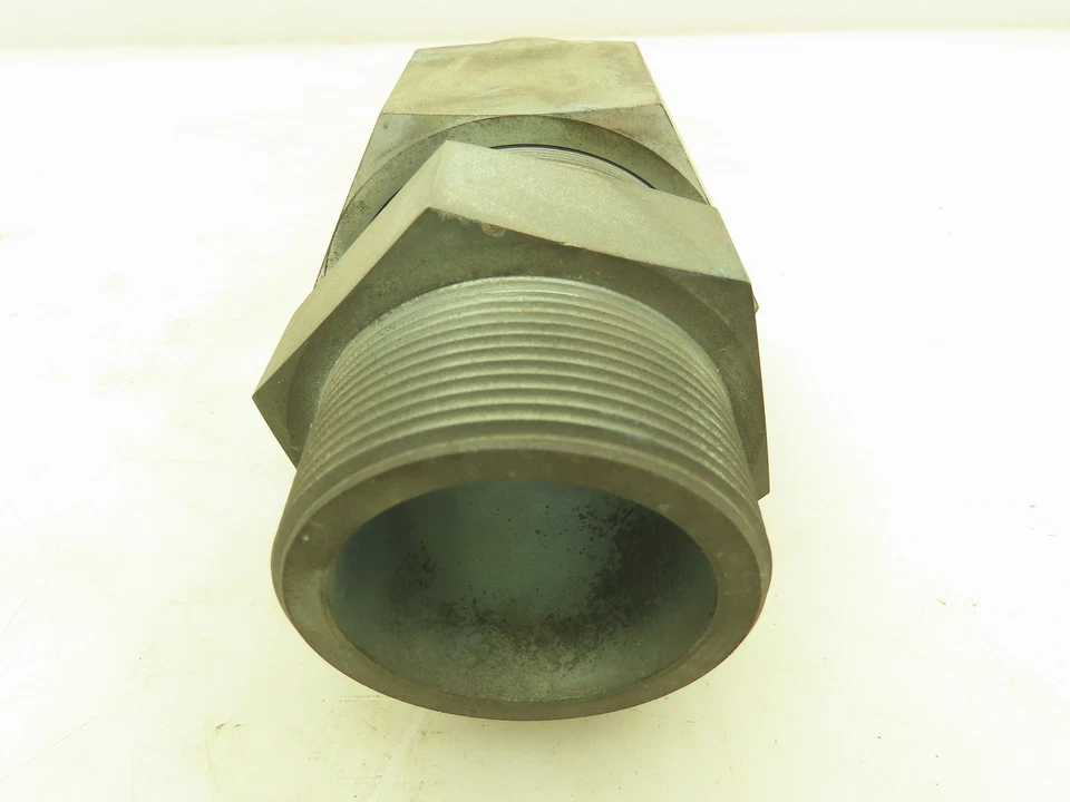 Swagelok S-3200-1-32 Male Connector Fitting 2" Tube x 2" NPT - Image 4 of 4