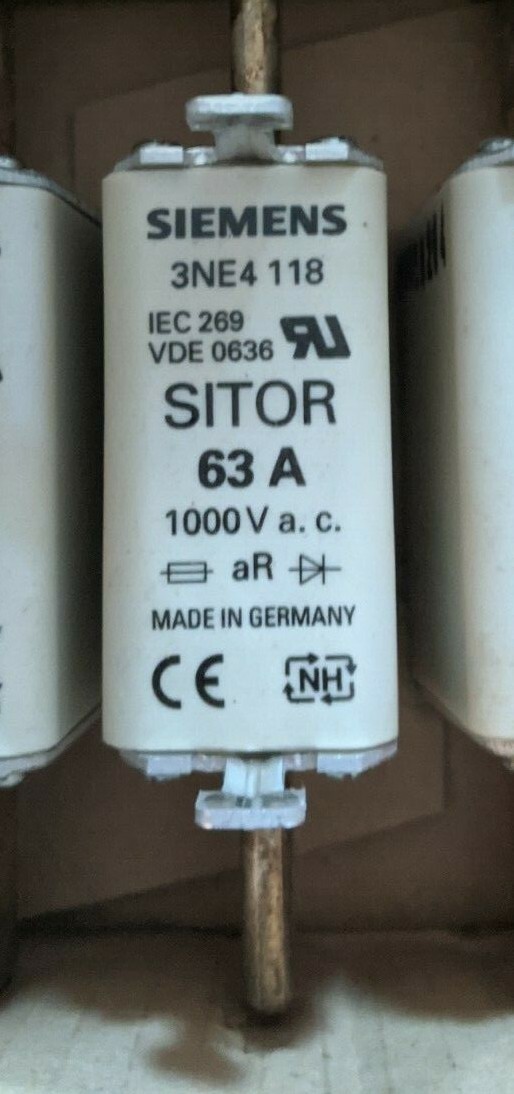 Siemens 3NE4118 Sitor Fuse 63A 1000VAC New Old Stock
