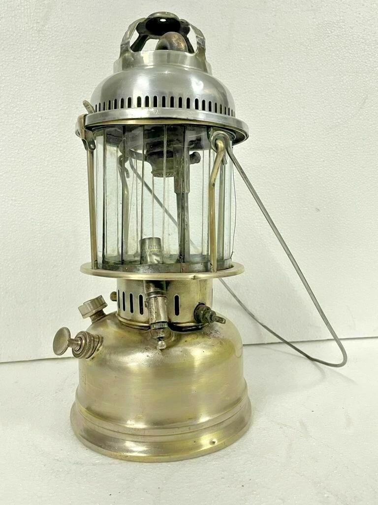 Classic pressure sale lanterns