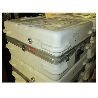 Kirchhan Hard Case 26x25x14 Single Lid Plastic Clamshell Thermodyne Style - Image 1 of 4