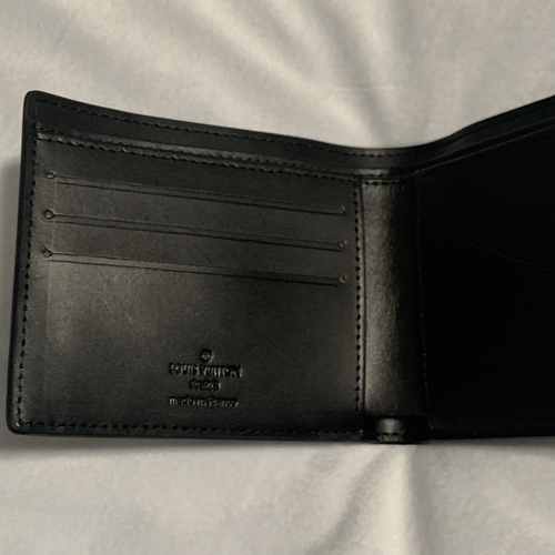 Louis Vuitton Mens Wallet Glossy Black (Pre-Owned) - Picture 5 of 10