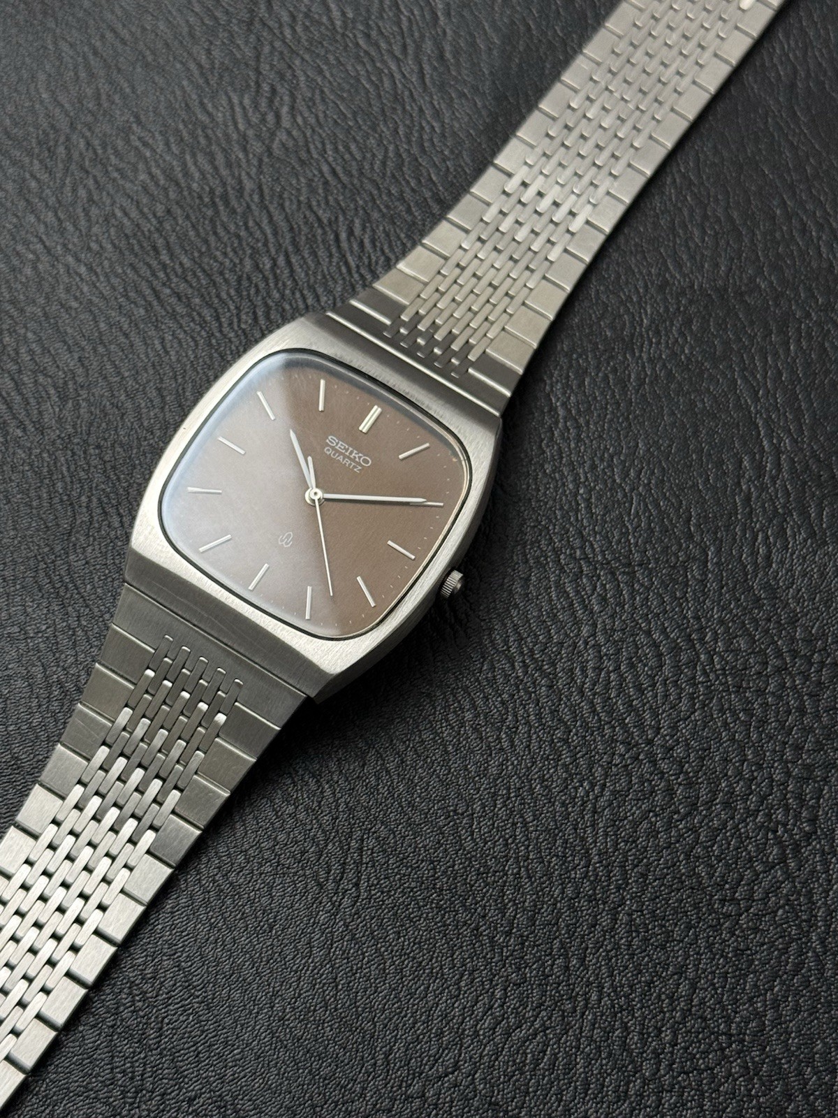 Vtg 1980 Seiko Quartz 6030-5220 Men's Watch - Gem