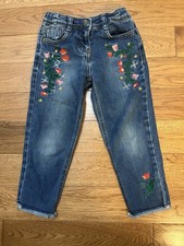 Mini Boden Girls Embroidered Floral Jeans Size 6Y Blue Raw Hem