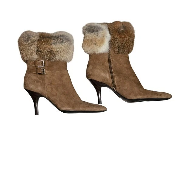 Botines Ann Klein para mujer color gamuza tostado ribete de piel punta tacón de aguja 6 Foto 3 de 4