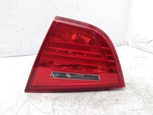 BMW 3 E90 Heckklappenleuchte rechts 7154156 2.0 Diesel 130kw 2008 27588524