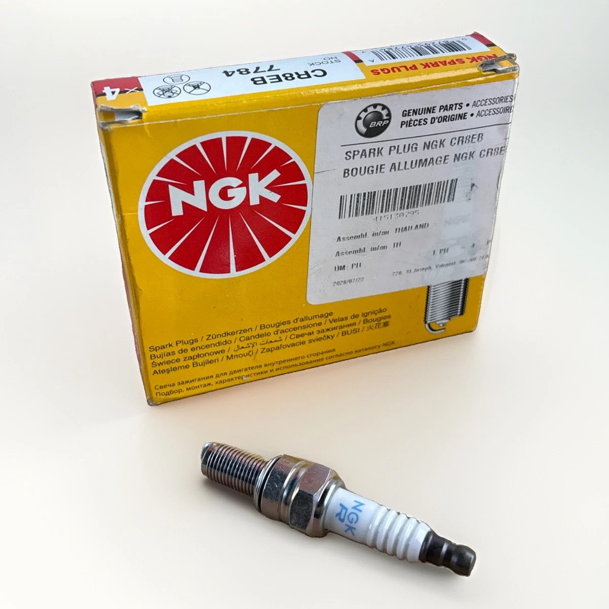 4x NGK 7784 CR8EB Spark Plugs For Piaggio Vespa Aprilia Moto Guzzi Sea-Doo photo 2