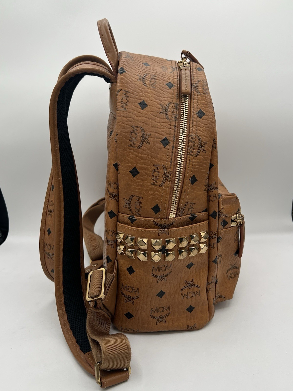 MCM Backpack Medium Brown Leather - image 8