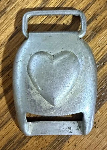 ANTIQUE CIVIL WAR ERA BRASS HEART HORSE HARNESS BUCKLE COVER