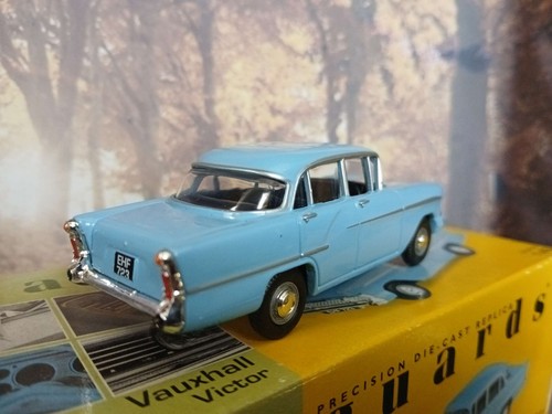 1/43 Vanguards Vauxhall Victor VA03805 - Picture 3 of 3