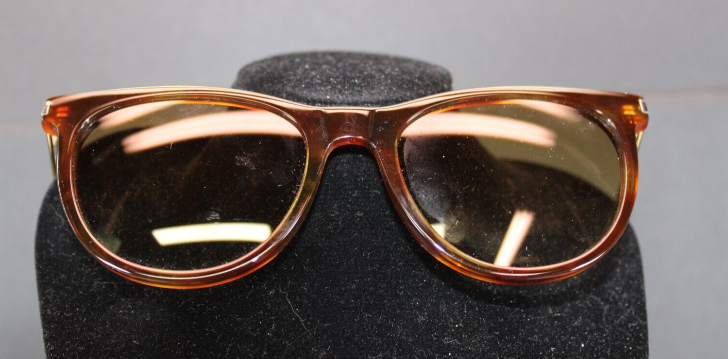 Occhiali da sole donna Saint Laurent tartaruga morbidi occhio di gatto custodia pelle orecchio oro