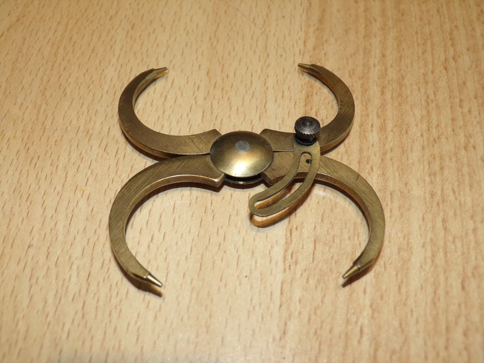 HUIT-CHIFFRE HORLOGER COMPAS D'EPAISSEUR HORLOGERIE OUTILS XIX ème - Photo 4/4