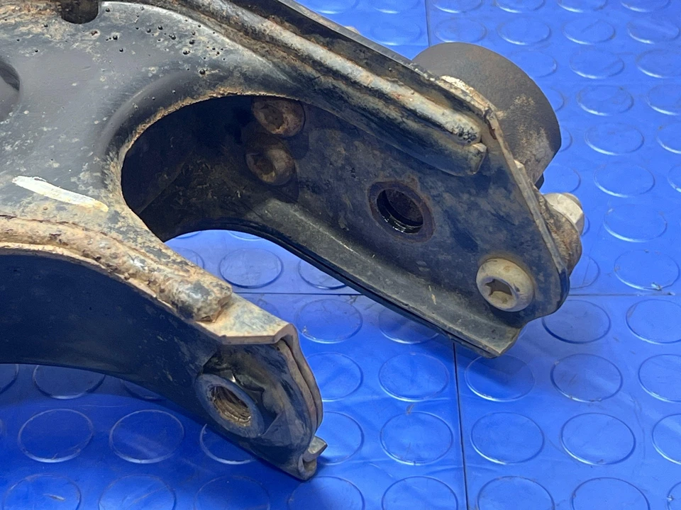 04-12 Chevy Colorado GMC Canyon 4x4 Front Lower Control Arm Left Driver Side OEM - Image 4 of 4