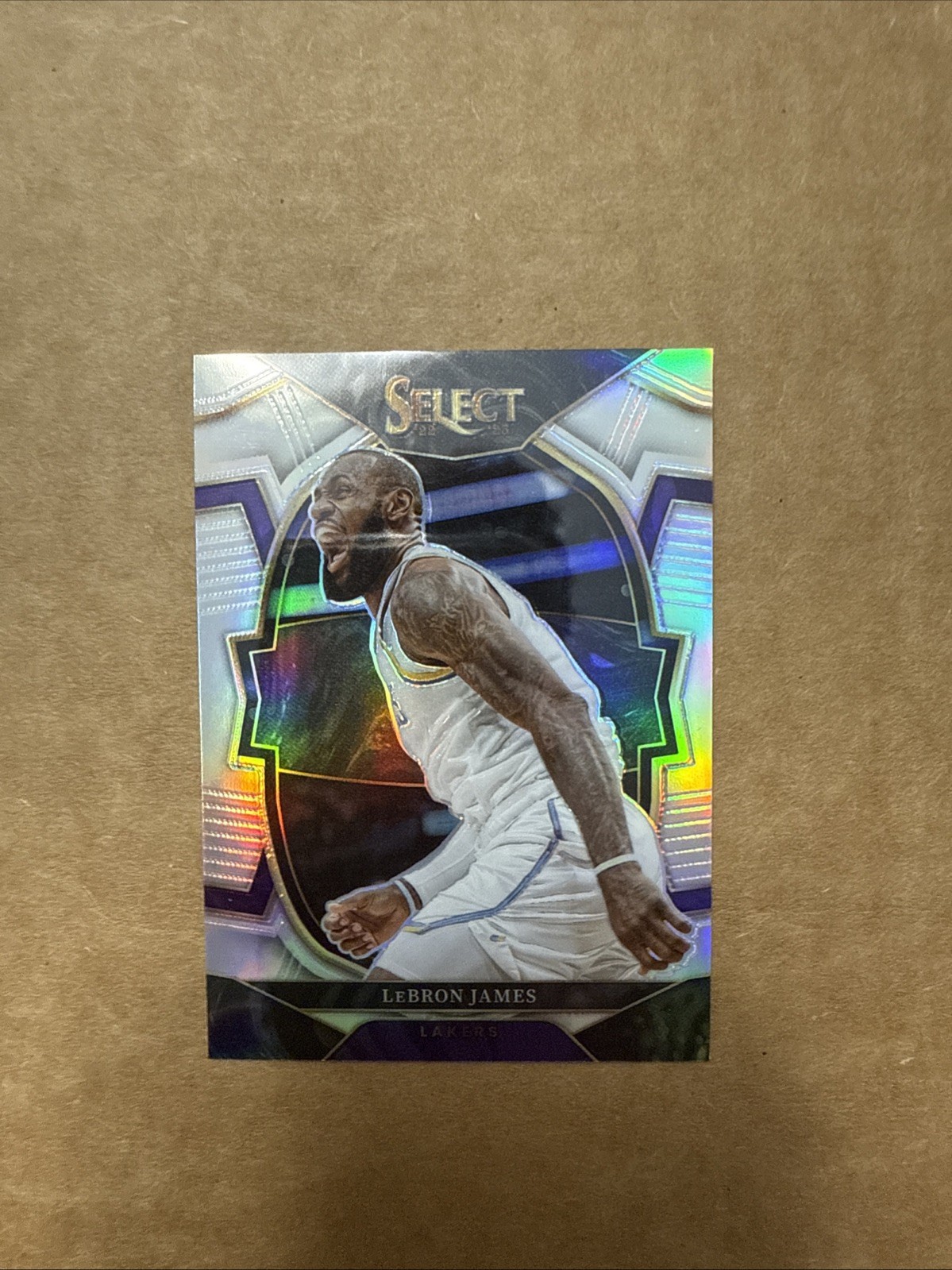 2022-2023 Select Silver Holo LeBron James #26