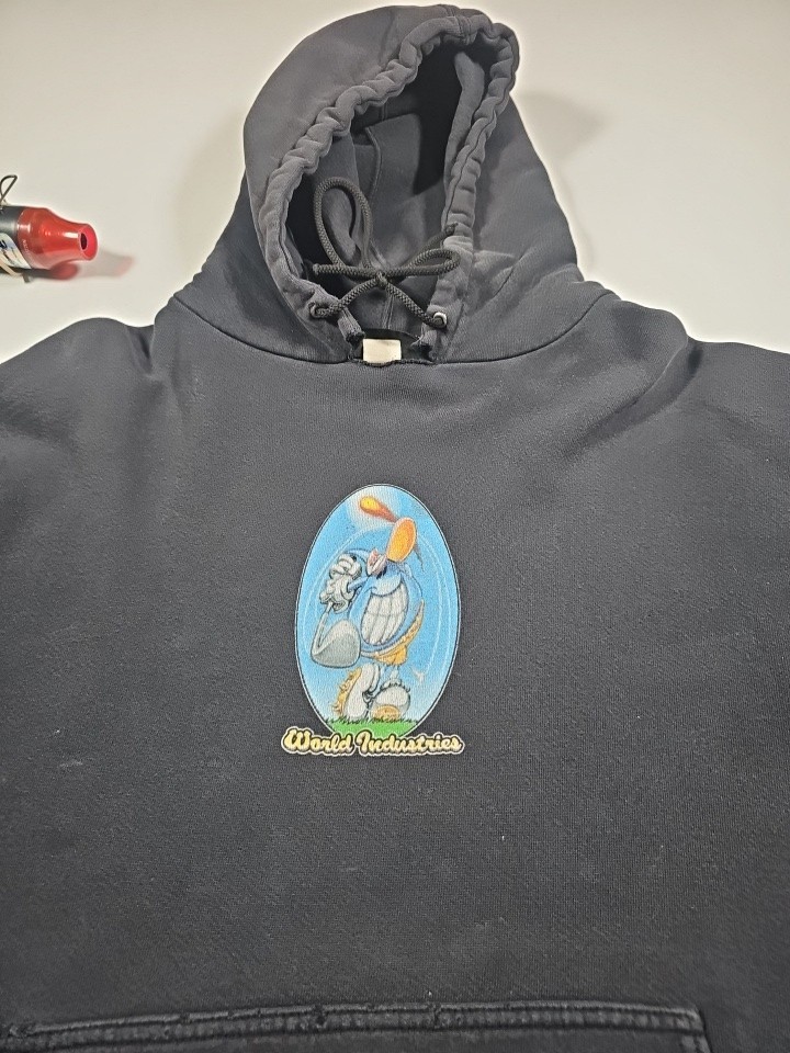  Vintage World Industries Rare Skateboard Hoodie Thrashed 2 Perfection Medium 